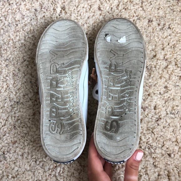 Sherry Lace Up - Picture 4 of 5